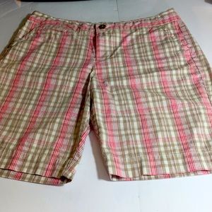 Dockers Stripe Shorts Size 14